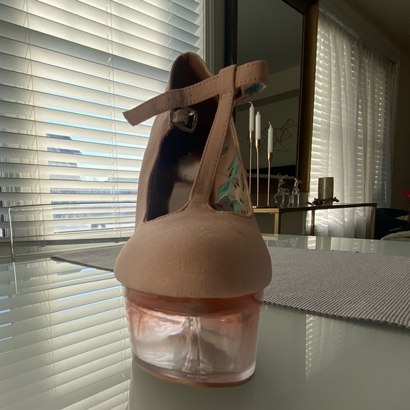 Qupid platforms, dusty rose, size 7.5 - Picture 3 of 7